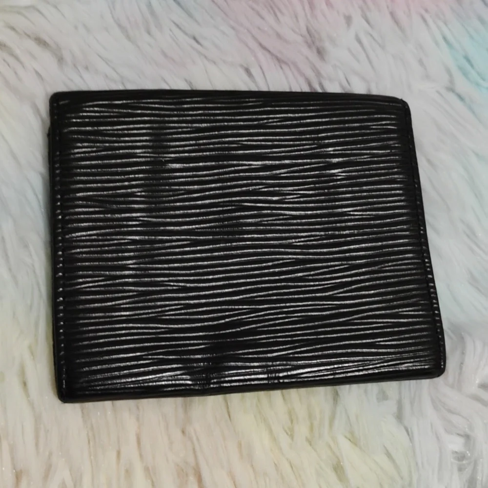 SALE! Authentic Louis Vuitton Black Epi Coin & Card Purse Vintage Wallet Unisex - Picture 11 of 13